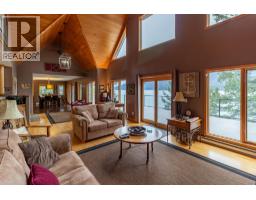 17222 Pilot Bay Road, Kootenay Bay, BC V0B1E0 Photo 13