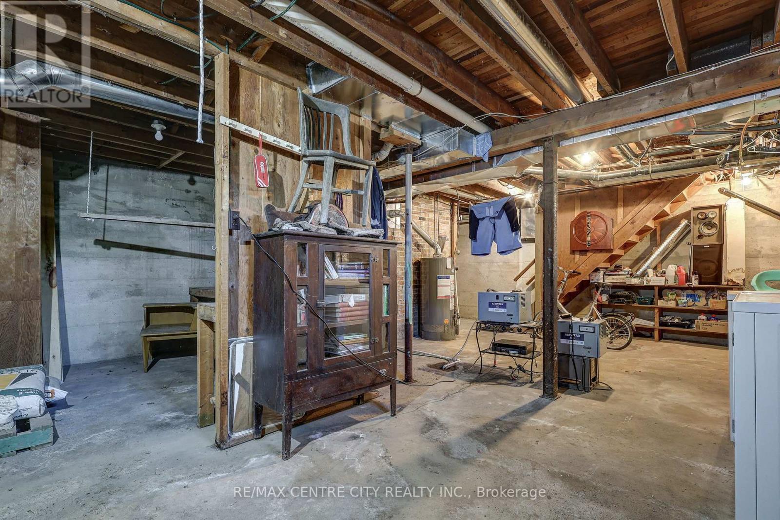 4491 EAST ROAD - 31