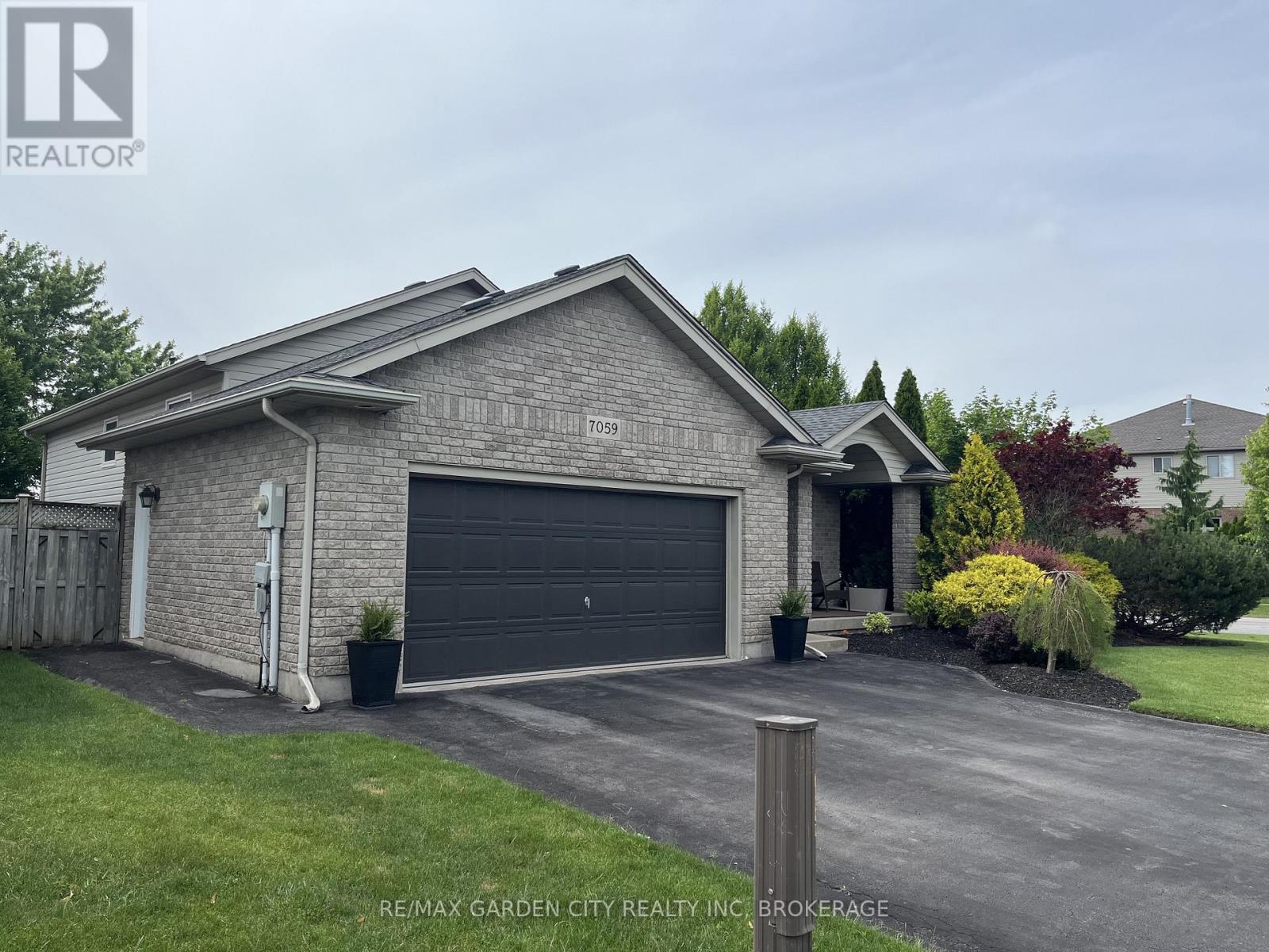 7059 PARKSIDE ROAD - 11