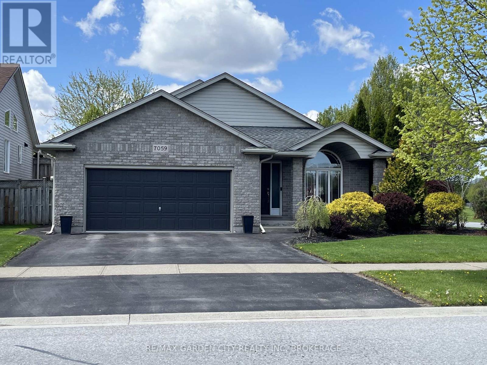 7059 PARKSIDE ROAD - 9