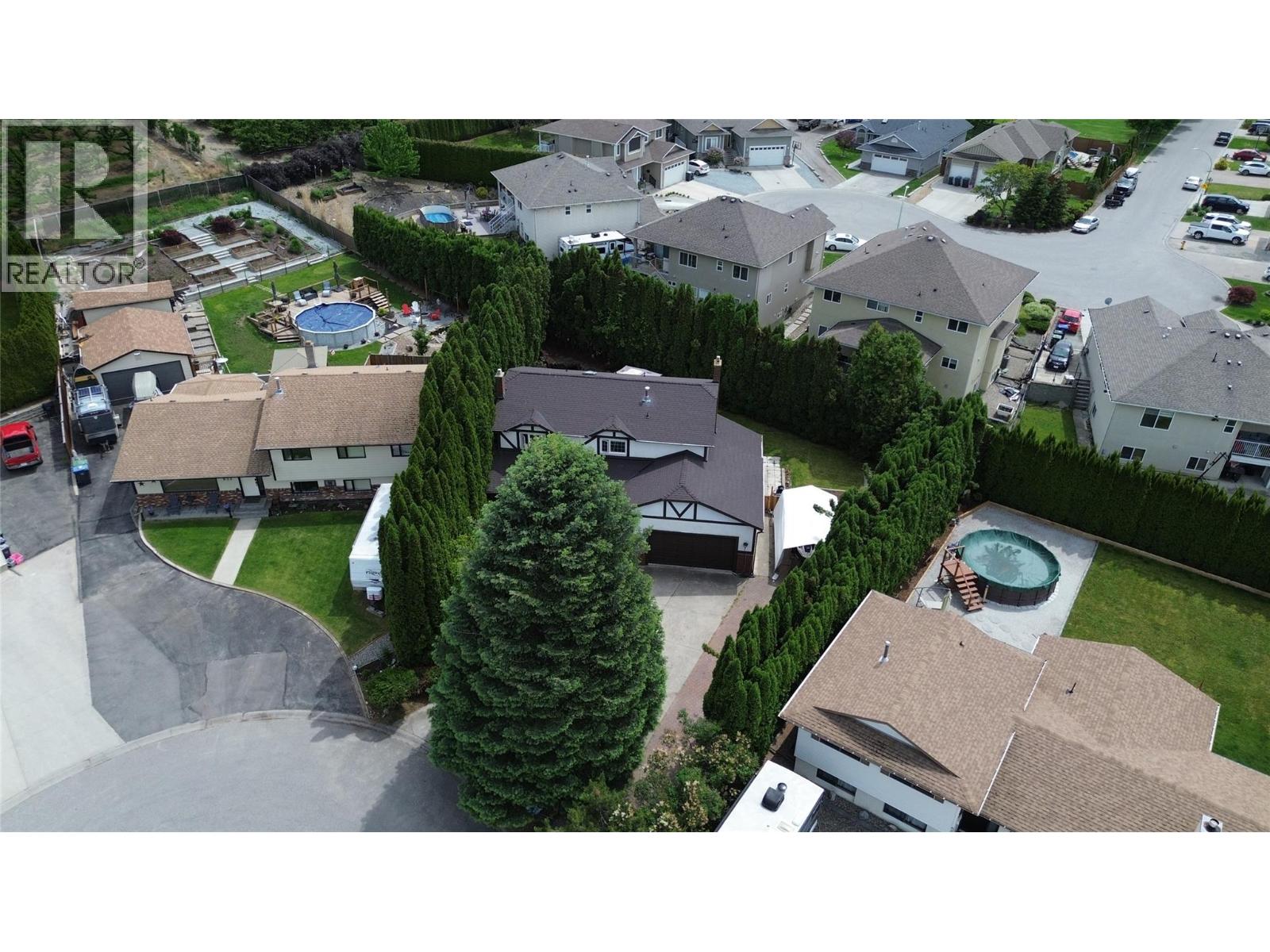 627 Hardie Road - 50