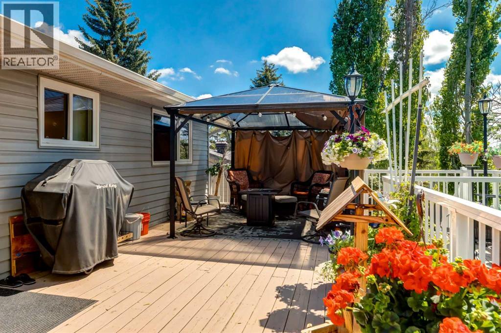 216 Cannington Place SW - 8