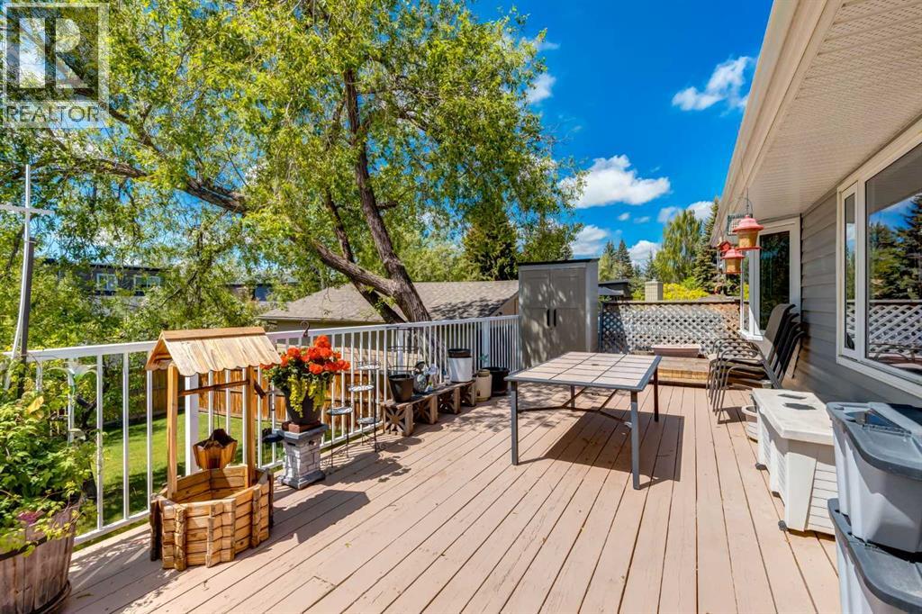 216 Cannington Place SW - 9