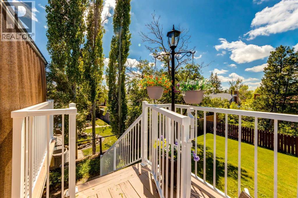 216 Cannington Place SW - 33