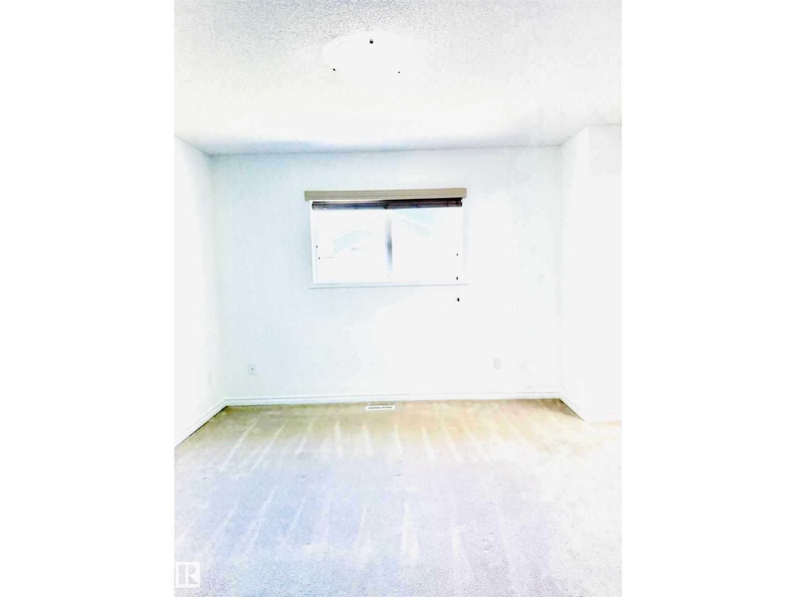 3120 25 AV NW — photo 24