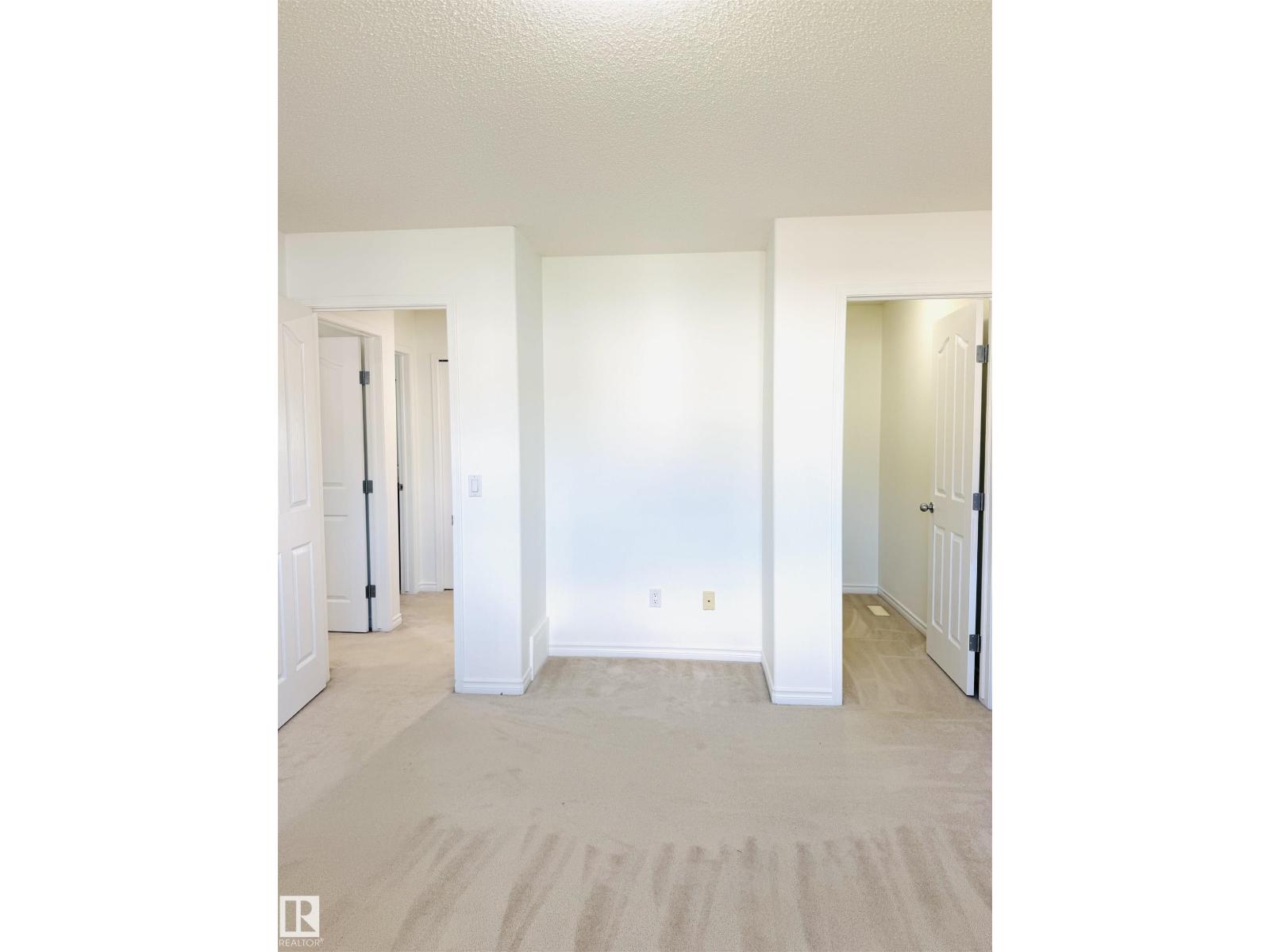 3120 25 AV NW — photo 26
