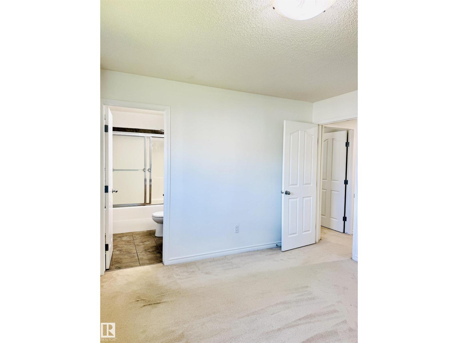 3120 25 AV NW — photo 27
