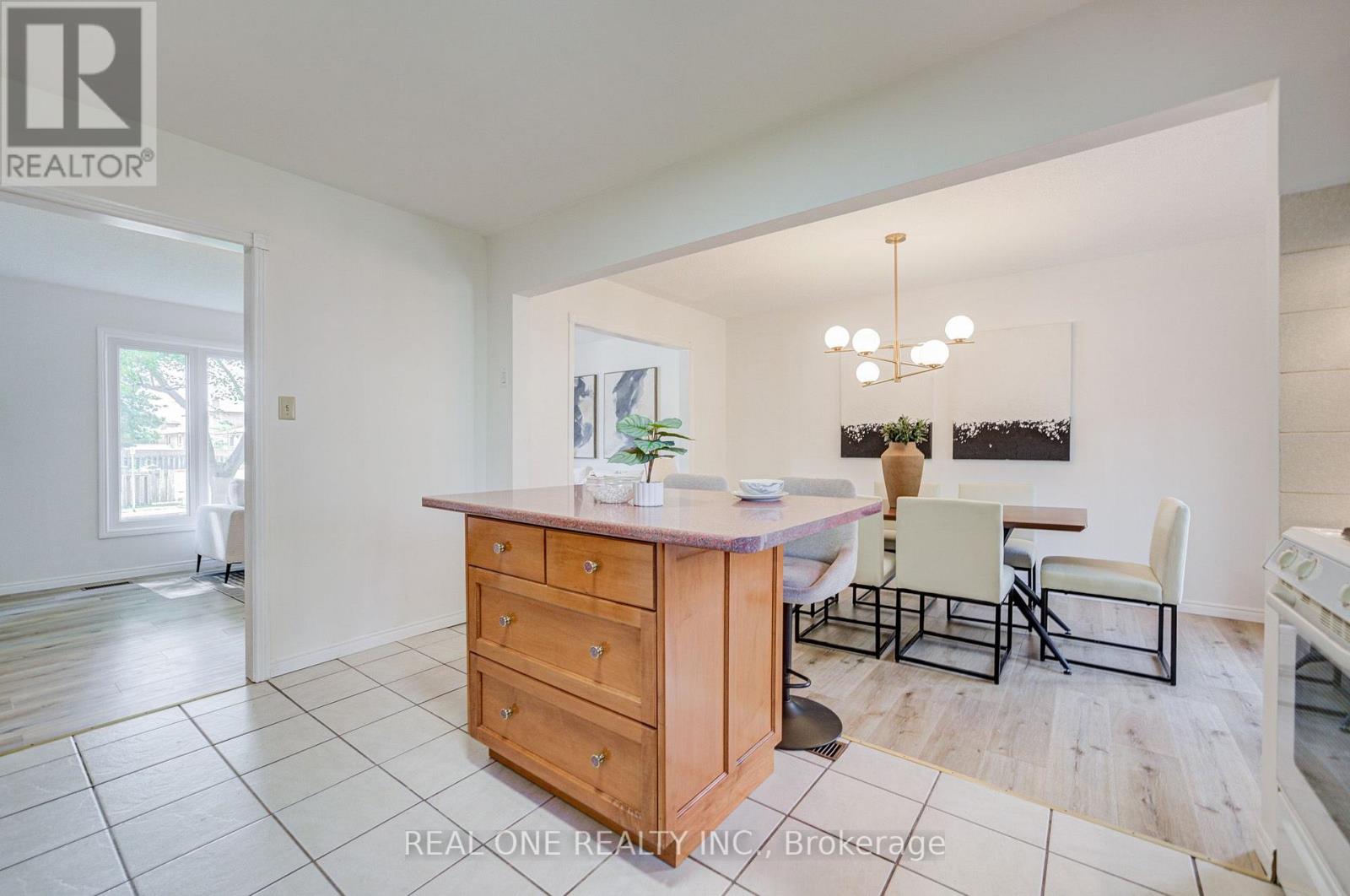 232 CLIFTON DOWNS ROAD - 16