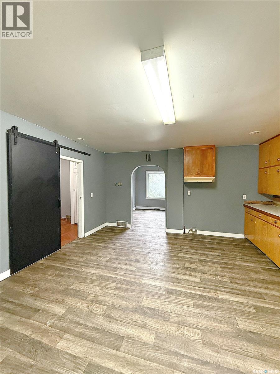 172 4th STREET E - 9