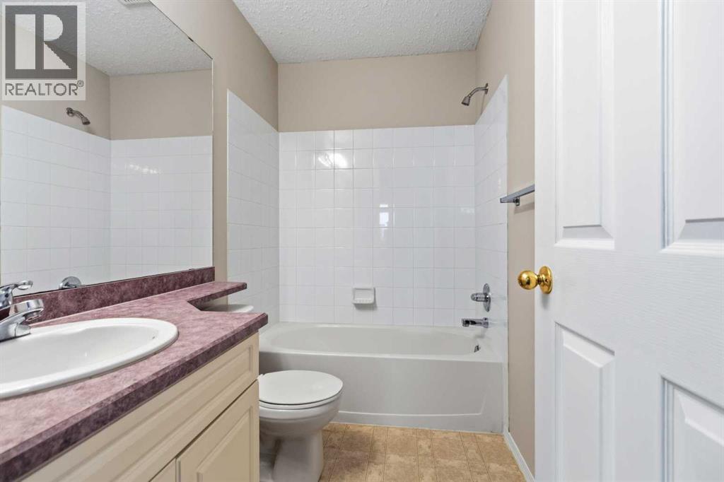 #225 200 Richard Street - 16