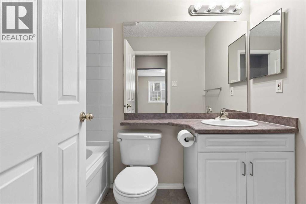 #225 200 Richard Street - 18