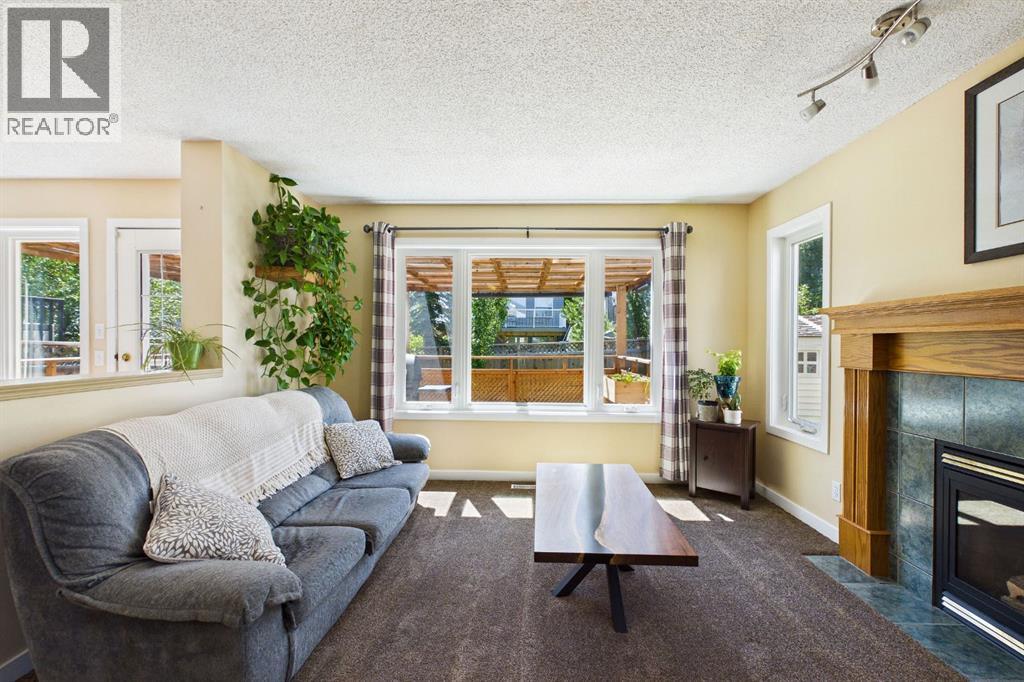 331 Bridlewood Circle SW - 9