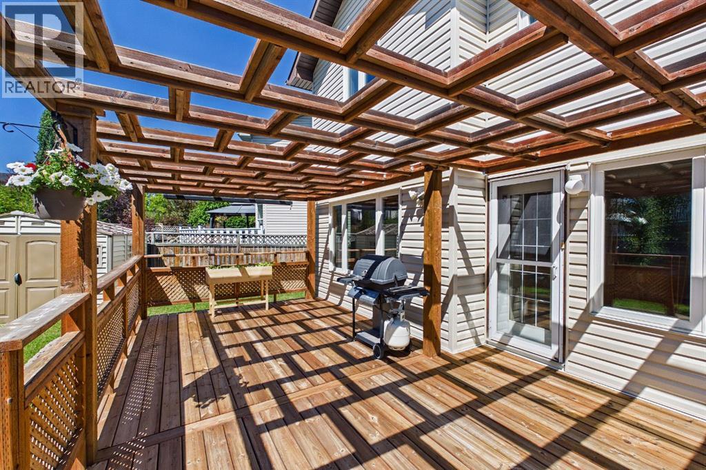 331 Bridlewood Circle SW - 39