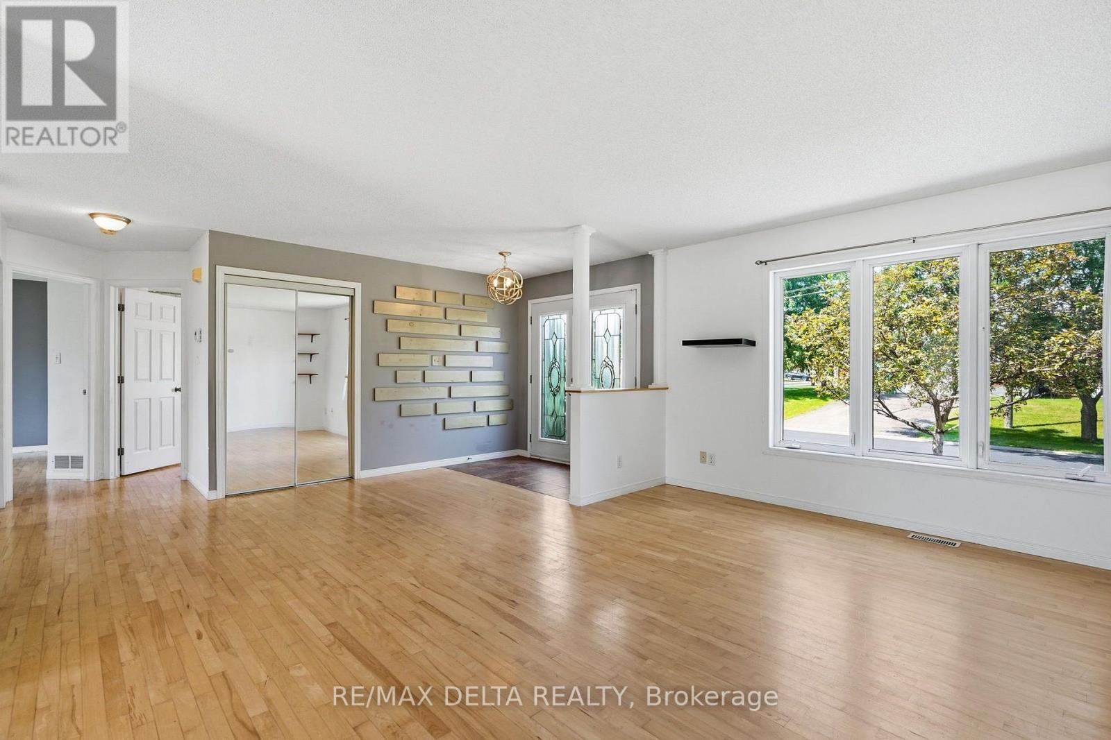 687 STE-MARIE STREET - 10