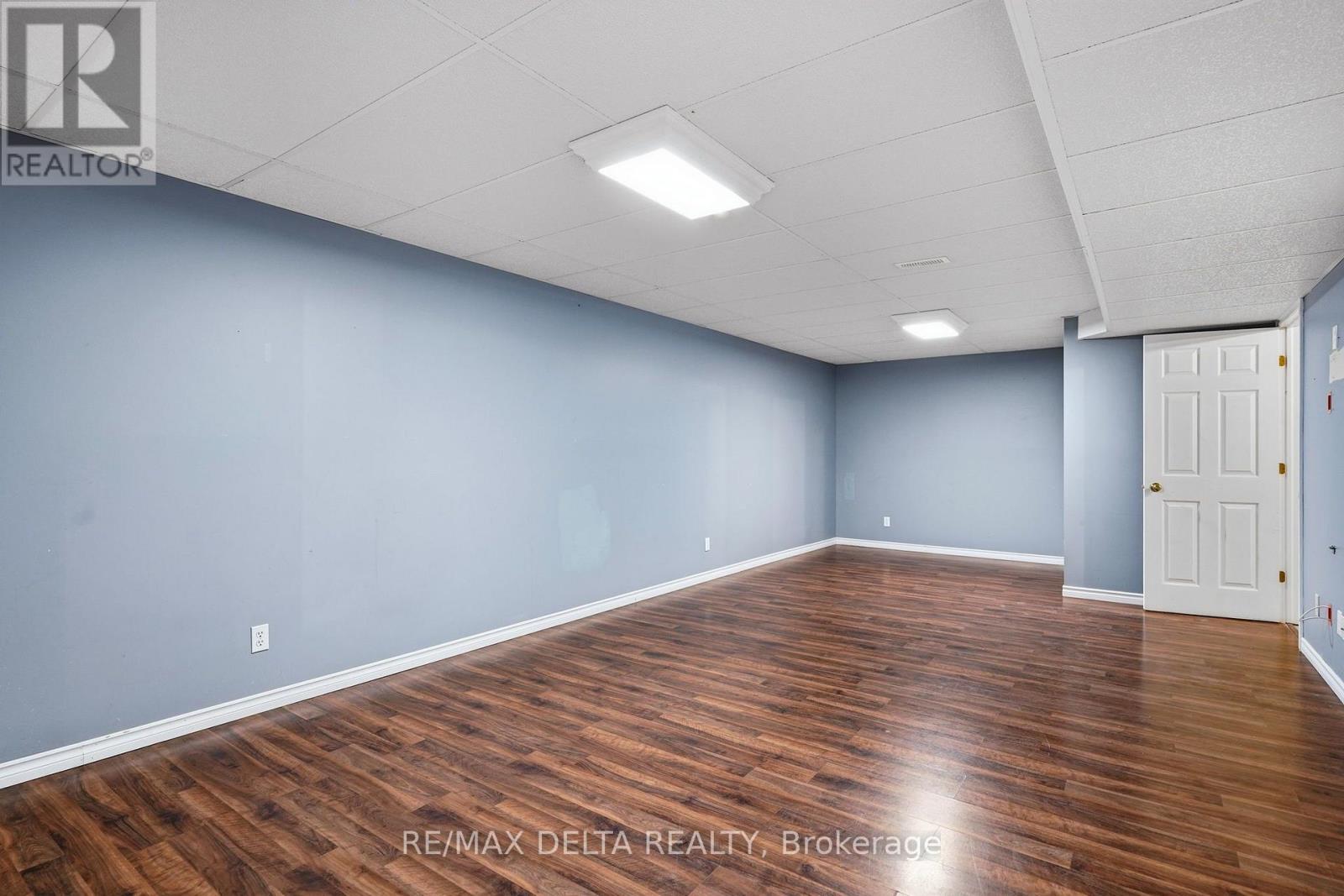 687 STE-MARIE STREET - 25
