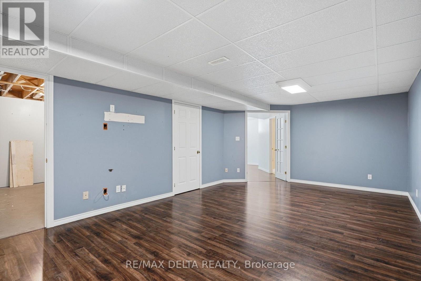 687 STE-MARIE STREET - 26