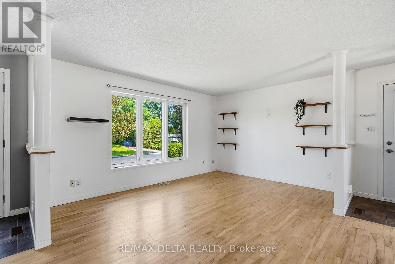687 STE-MARIE STREET - 7