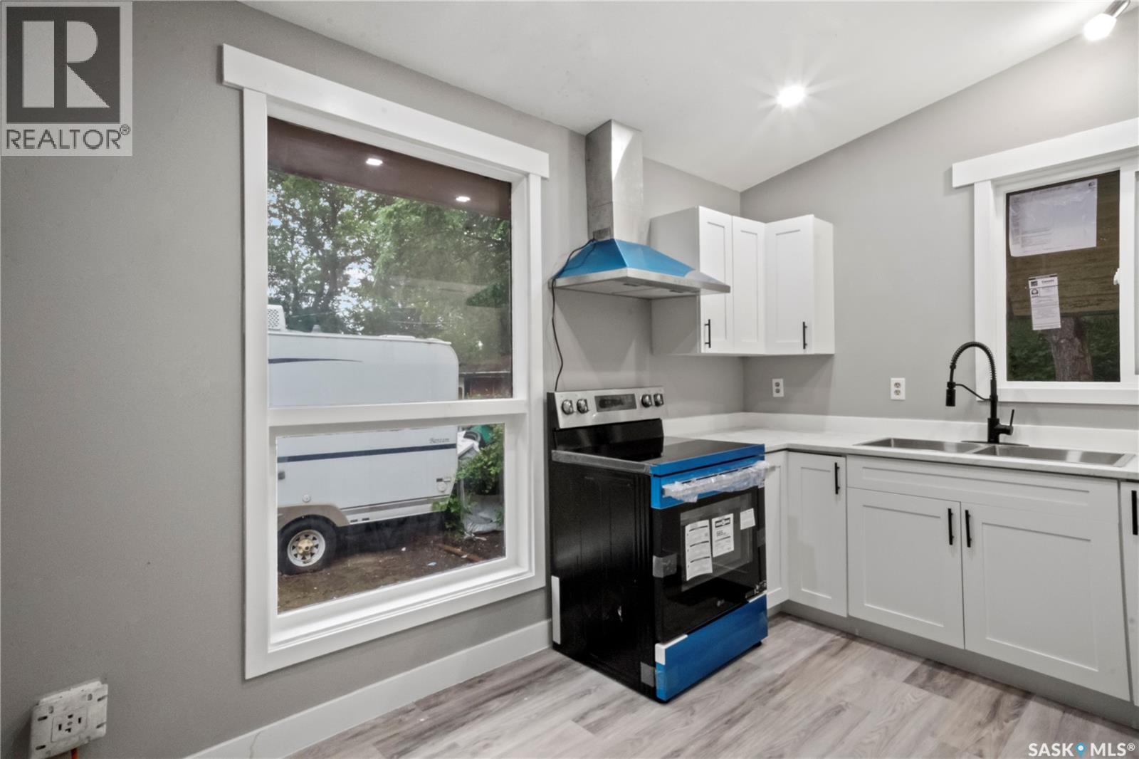 2905 GRANT ROAD - 10