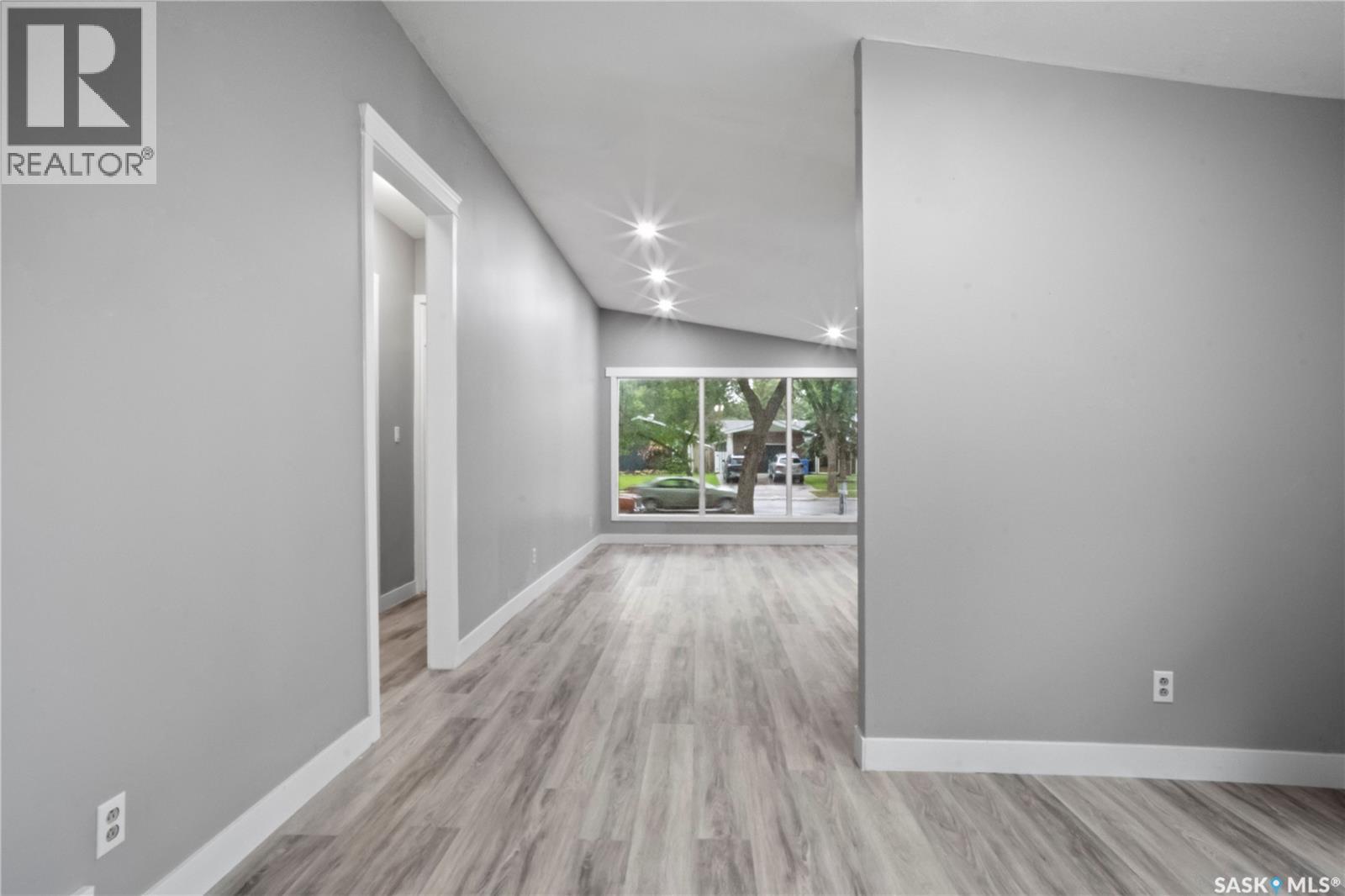 2905 GRANT ROAD - 6