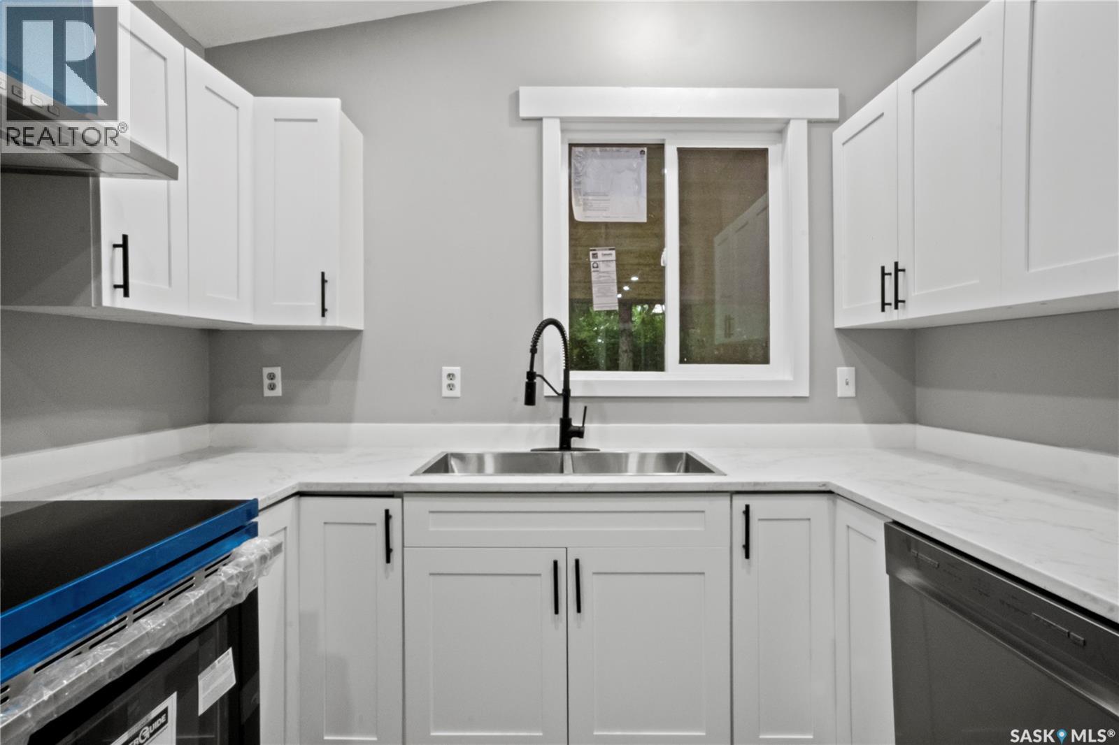 2905 GRANT ROAD - 13