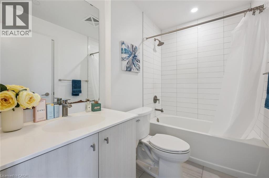 #1007 15 WELLINGTON Street S - Image 21
