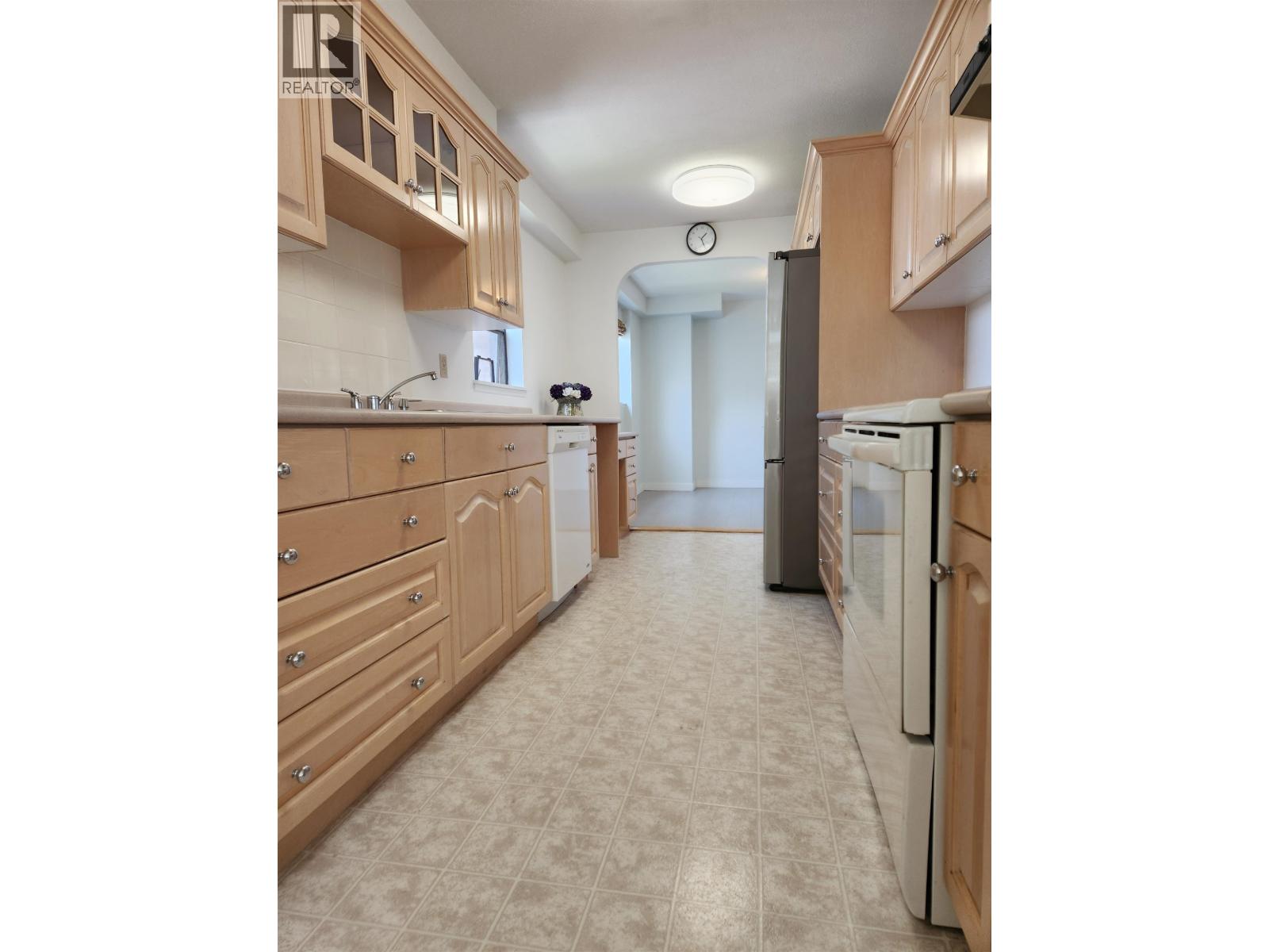 2 Bed, 2 Bath House for Sale in Richmond – 1305 6631 MINORU BOULEVARD, Richmond – MLS# R3118003 - Image 26