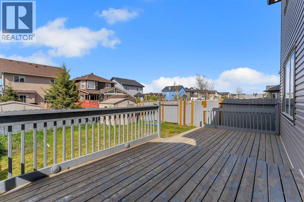 153 Saddlemead Road NE - 34