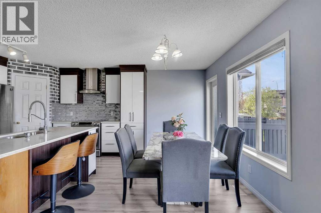 153 Saddlemead Road NE - 9