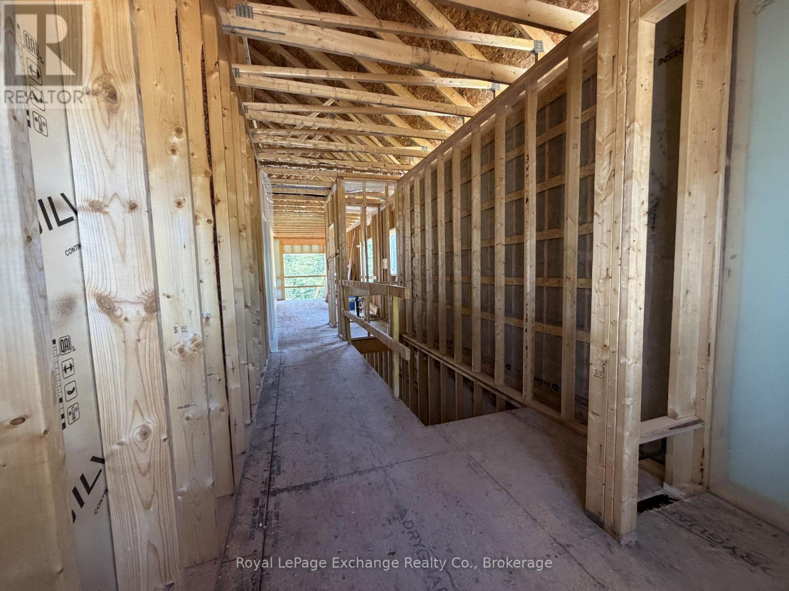 #UNIT 1 321 ARNAUD STREET - Image 8