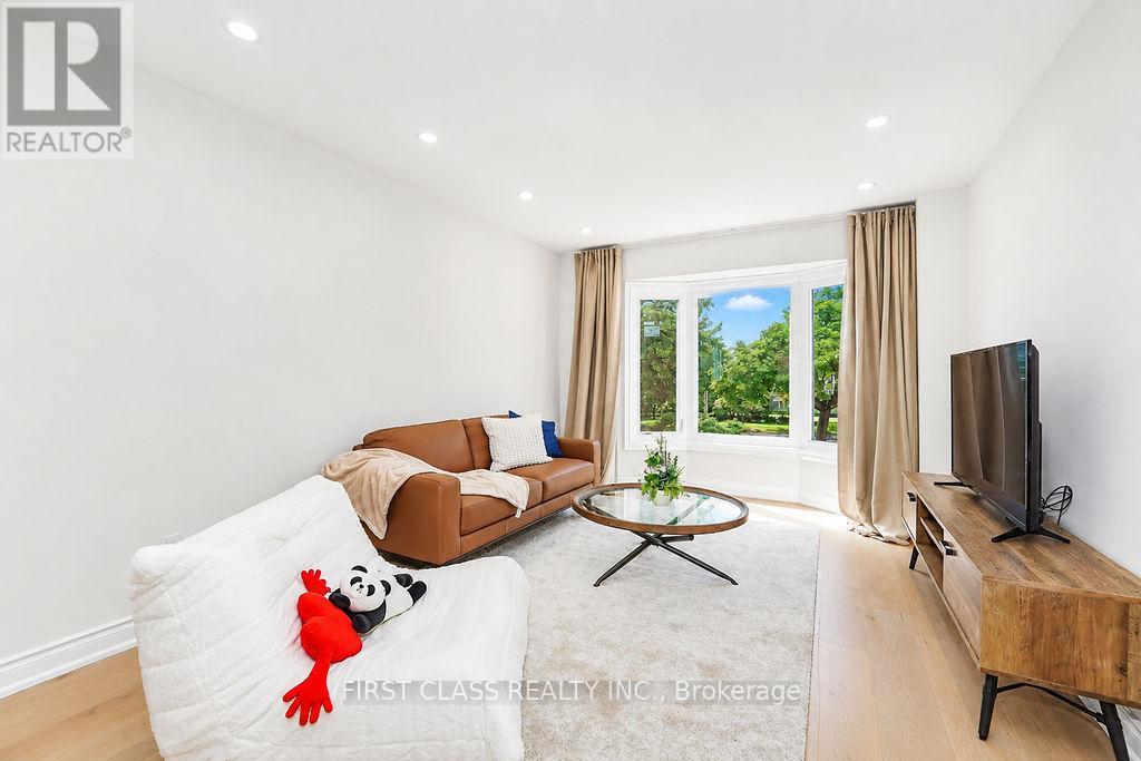 2992 RANGE LINE ROAD - 11