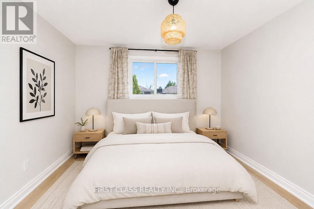 2992 RANGE LINE ROAD - 23