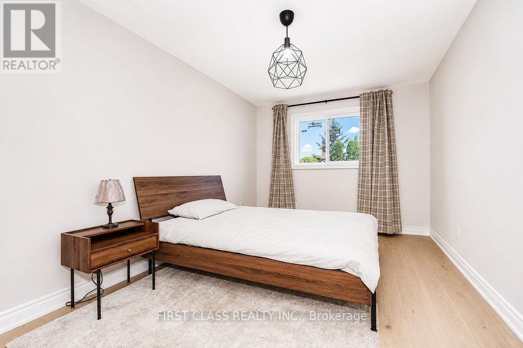 2992 RANGE LINE ROAD - 29