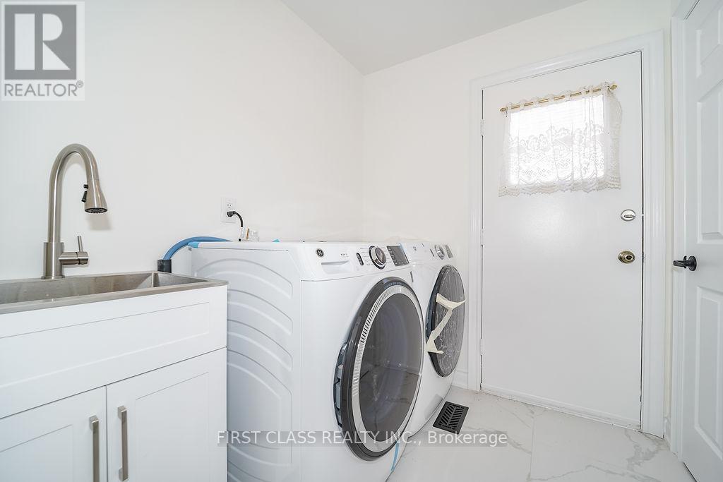 2992 RANGE LINE ROAD - 38