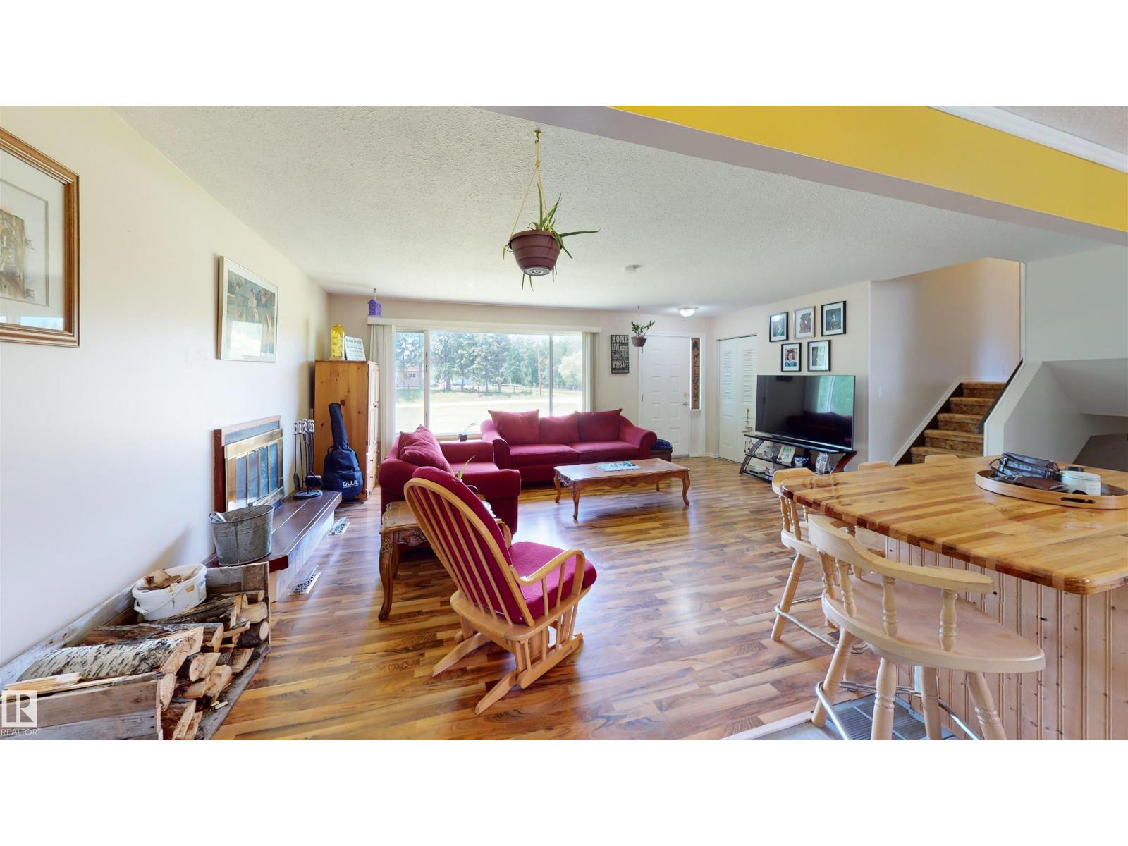 54207 RGE ROAD 52 - 18