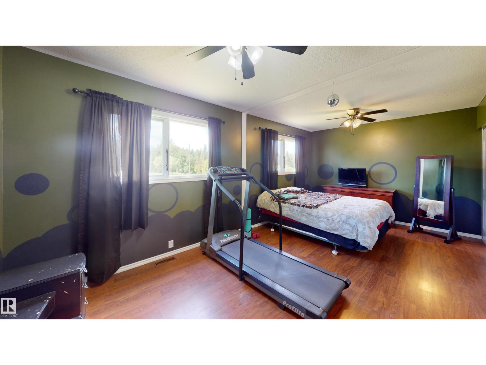 54207 RGE ROAD 52 - 22