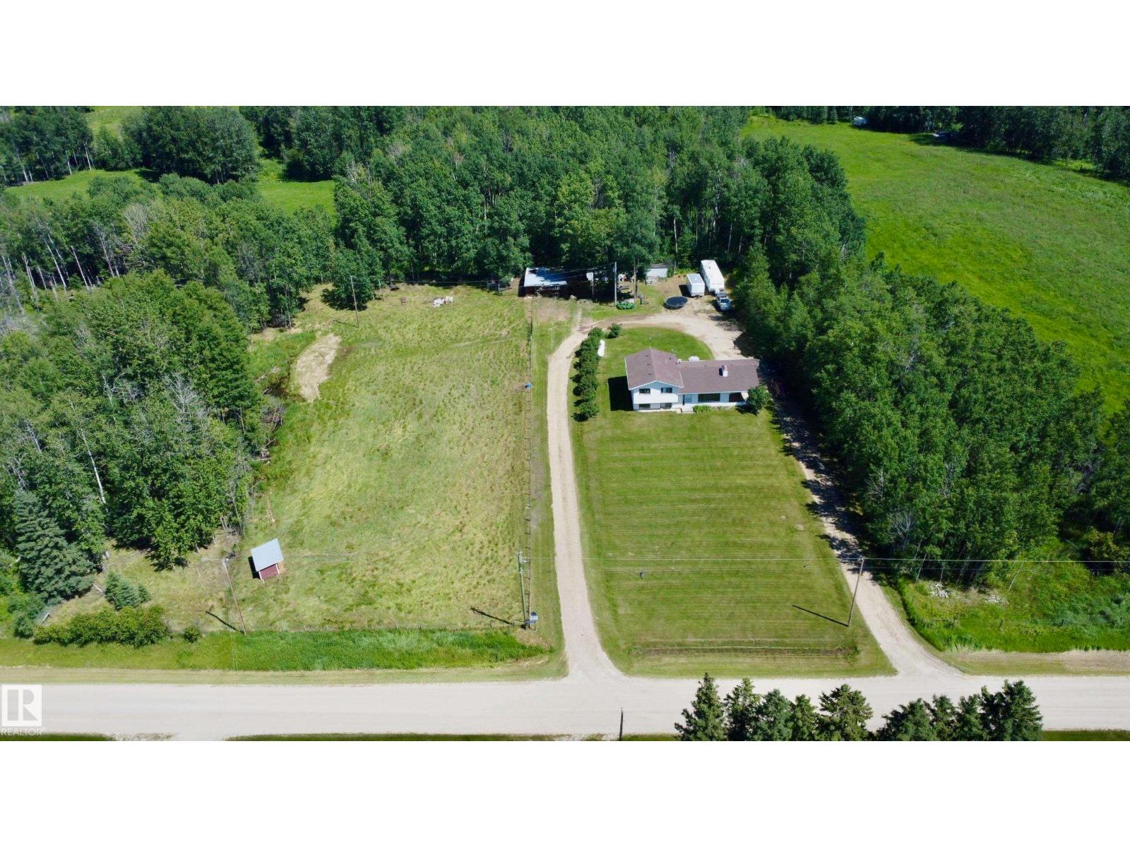54207 RGE ROAD 52 - 9