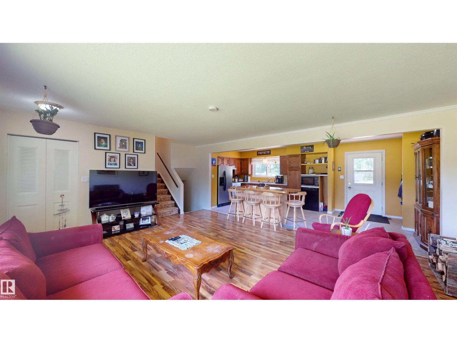 54207 RGE ROAD 52 - 12