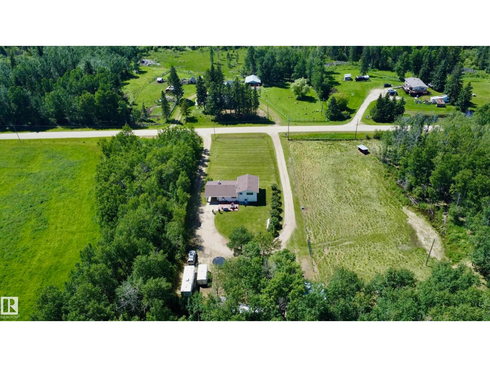 54207 RGE ROAD 52 — photo 11