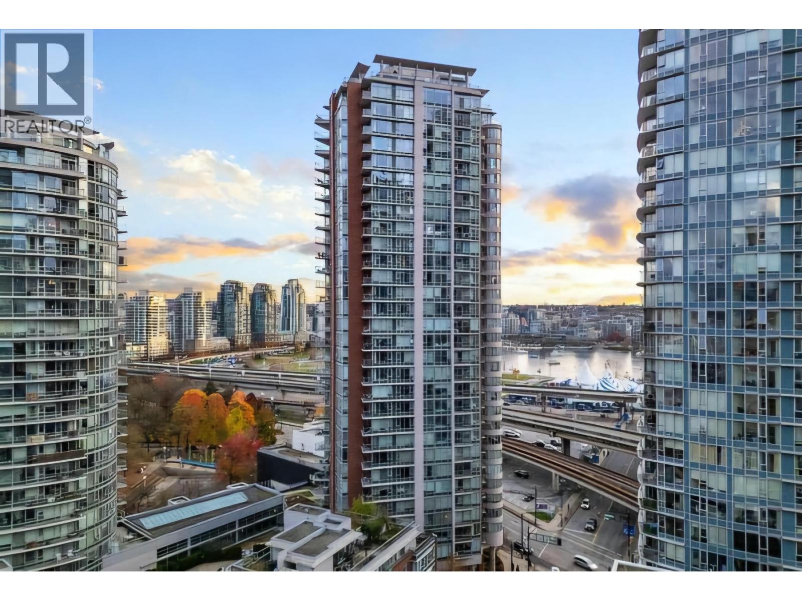 2 Bed, 1 Bath House for Rent in Vancouver – 1607 688 ABBOTT STREET, Vancouver – MLS# R3144312