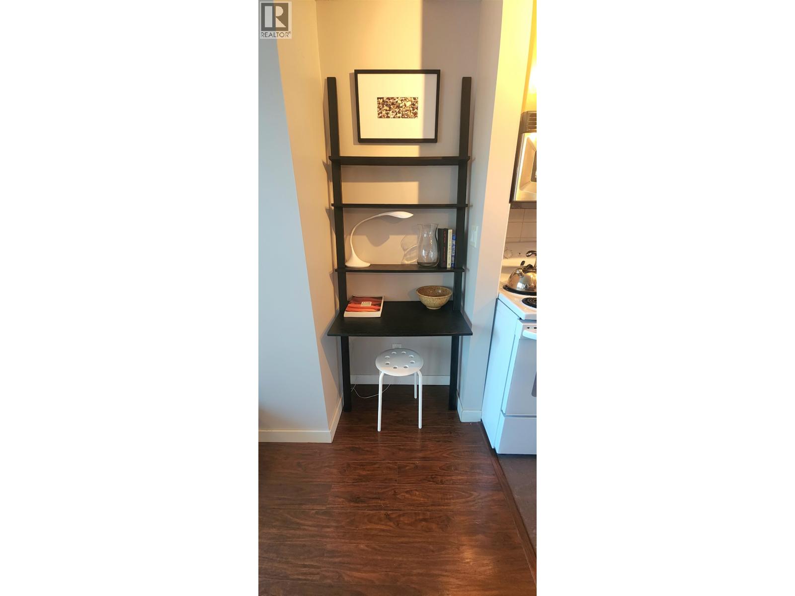 2 Bed, 1 Bath House for Rent in Vancouver – 1607 688 ABBOTT STREET, Vancouver – MLS# R3144312 - Image 6
