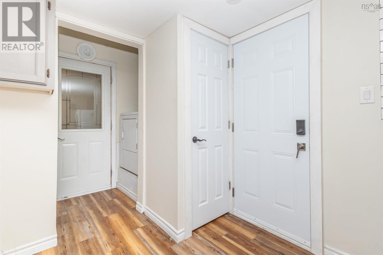#30 Thomas Avenue Sydney NS - 11