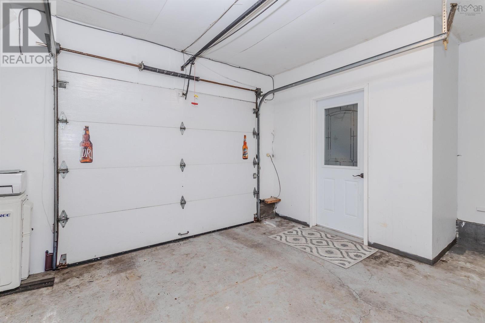 #30 Thomas Avenue Sydney NS - 27