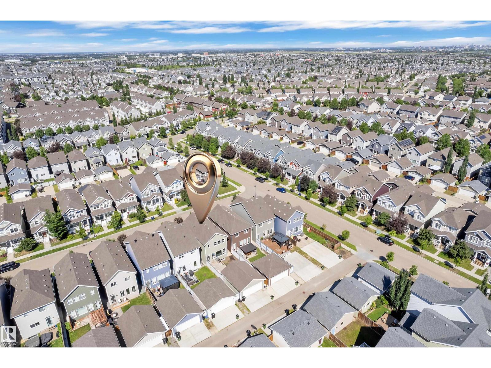 2315 70 ST SW SW - 39