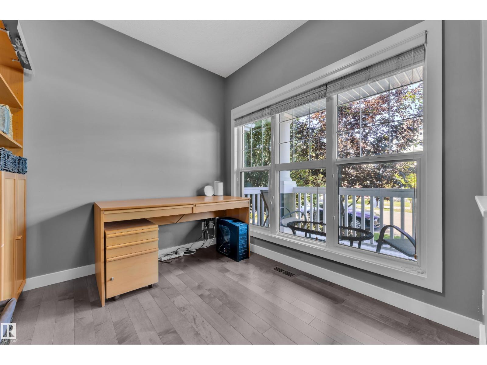 2315 70 ST SW SW - 7