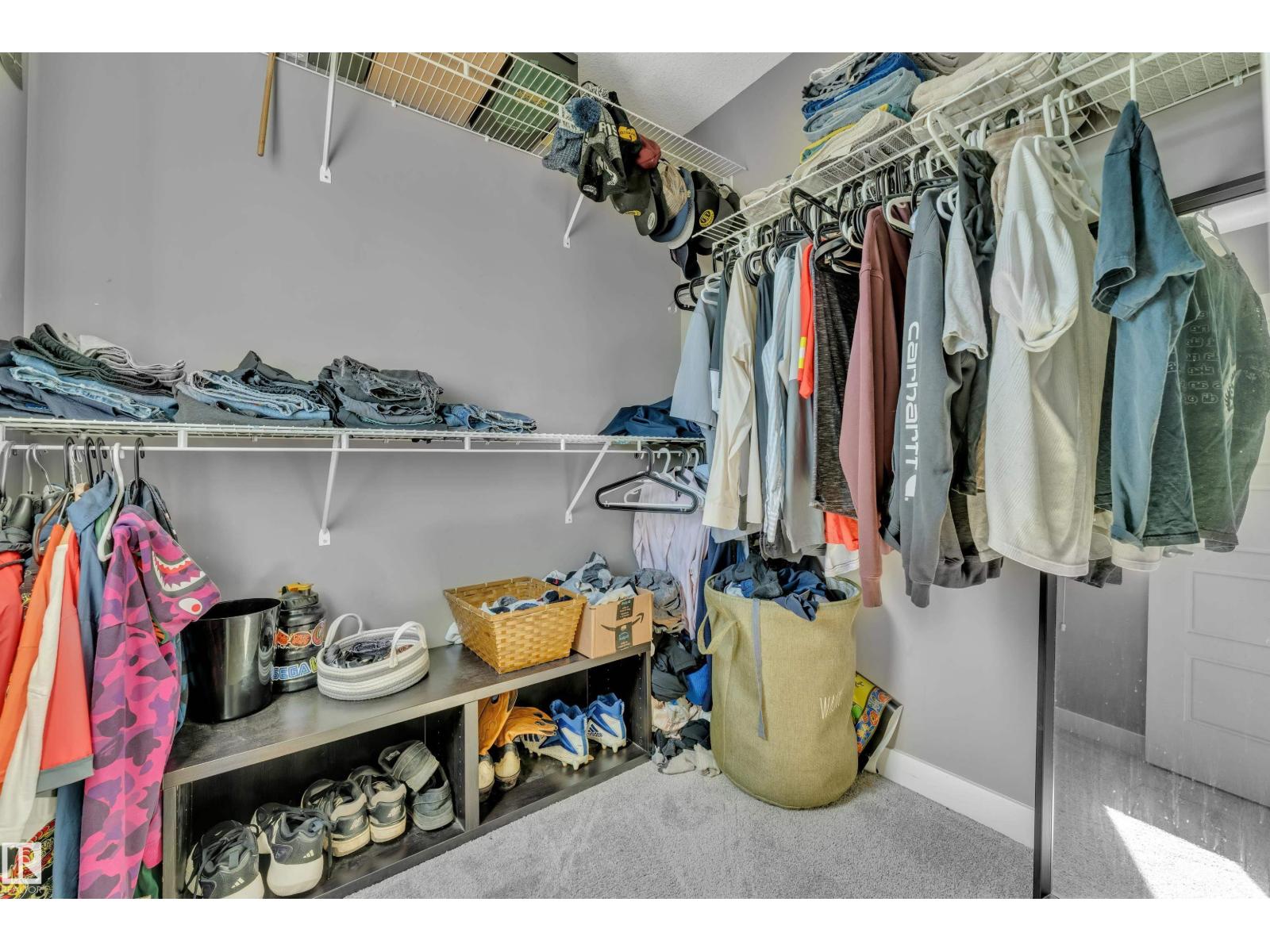 2315 70 ST SW SW - 30
