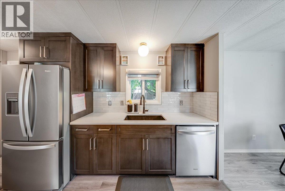 17 Davis Avenue, Fruitvale