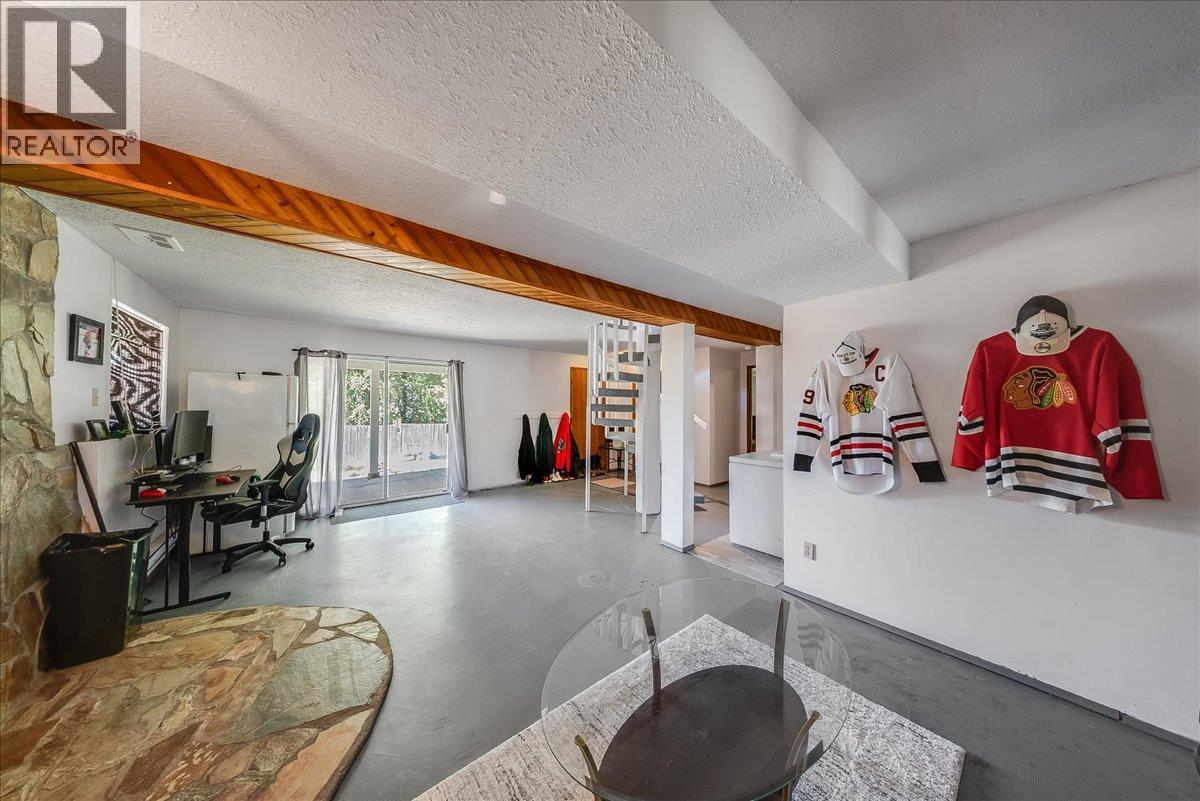 17 Davis Avenue, Fruitvale