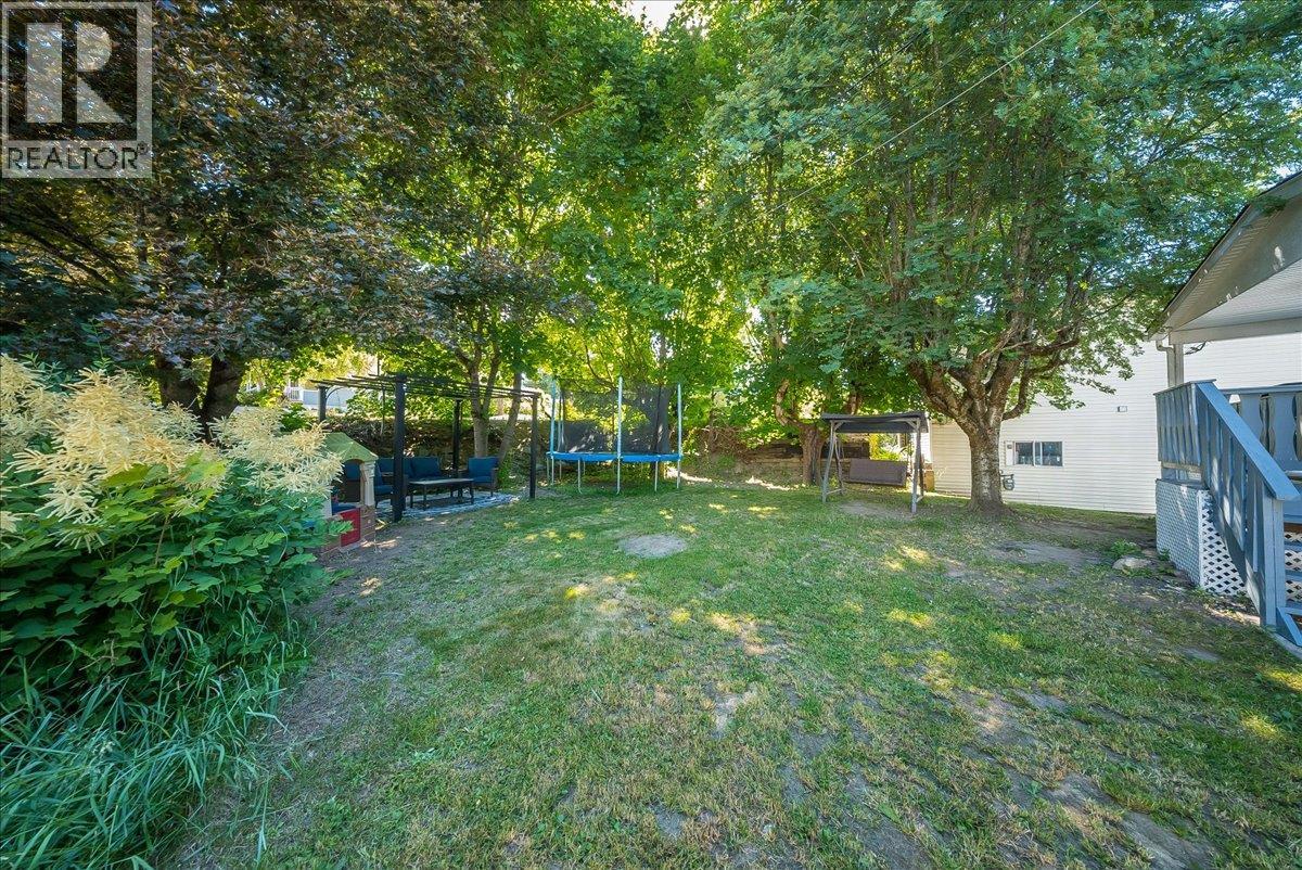 17 Davis Avenue, Fruitvale