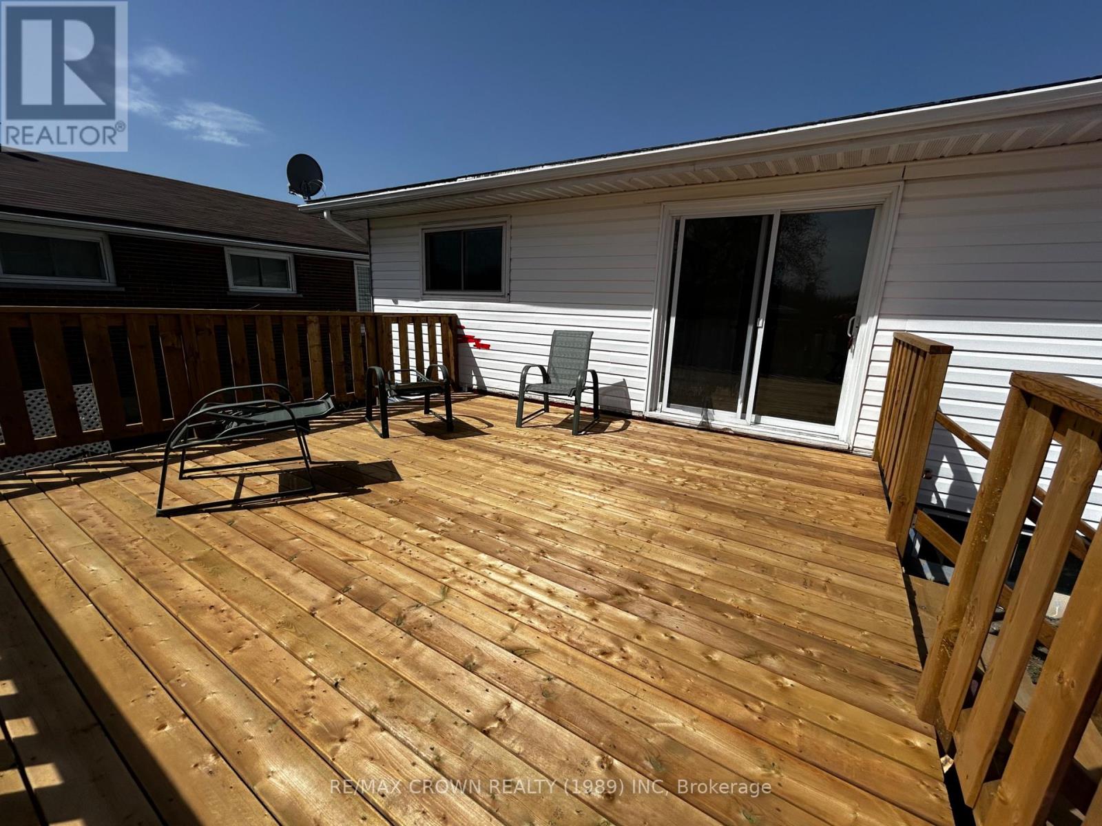 80 BRUNELLE ROAD S - 6