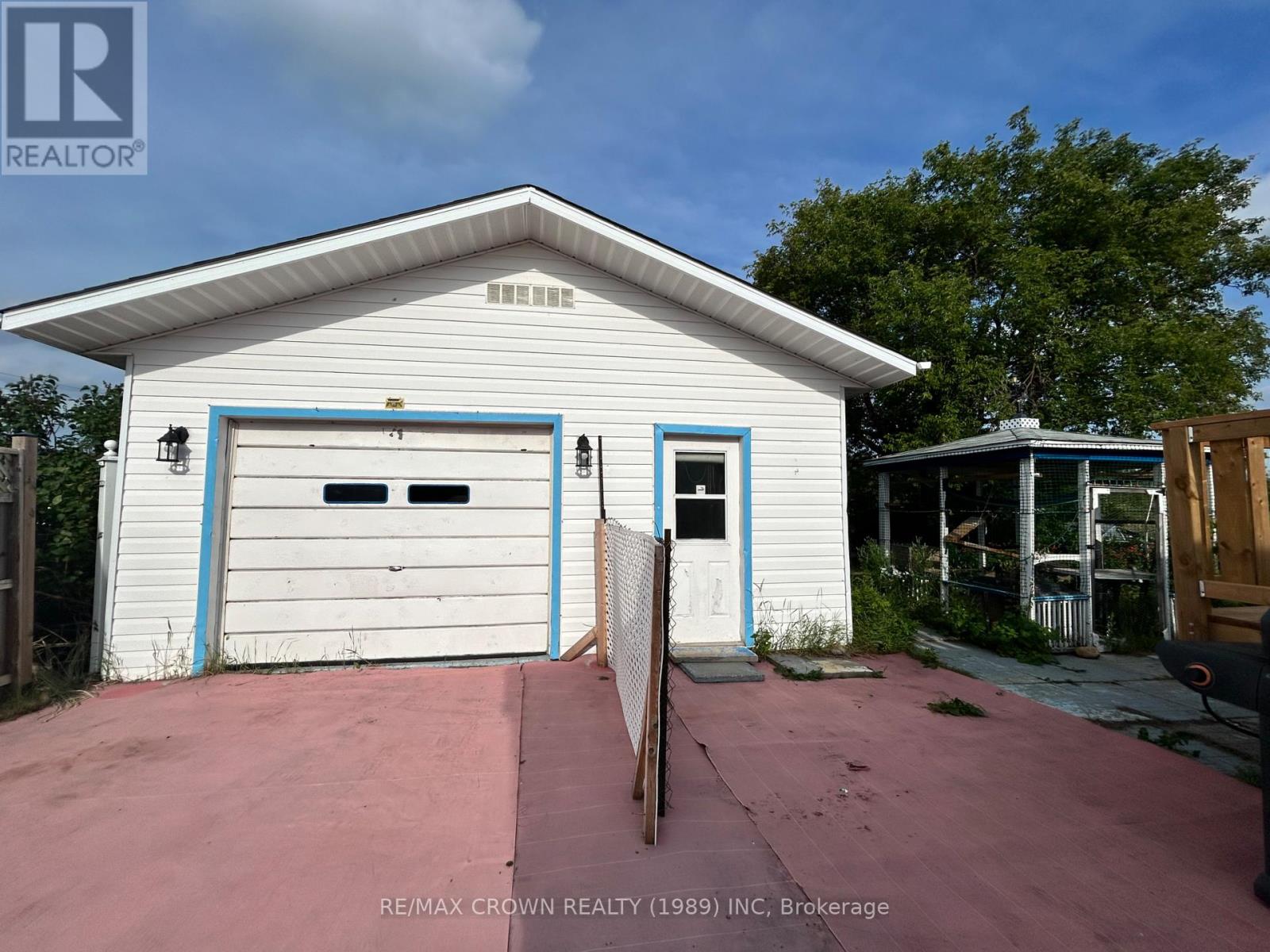 80 BRUNELLE ROAD S - 5